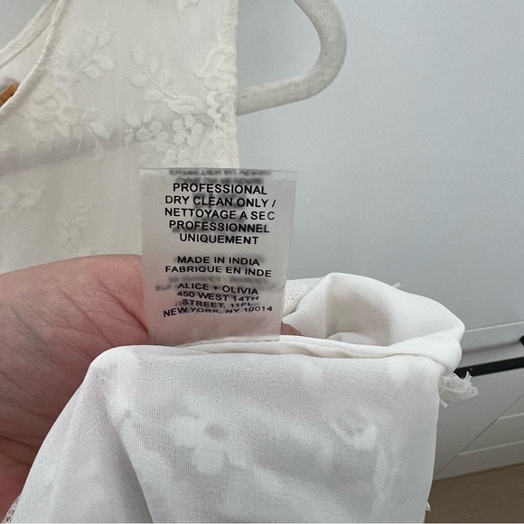 Alice + Olivia lace embellished dress, size L, never worn - Picture 5 of 13